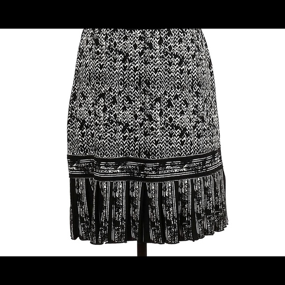 Max Studio Dresses & Skirts - SOLD NWOT-M.S.S.P Black and white midi skirt